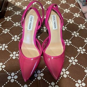 Steve Madden pink pumps